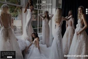 Visit de Stafford Bridal website.